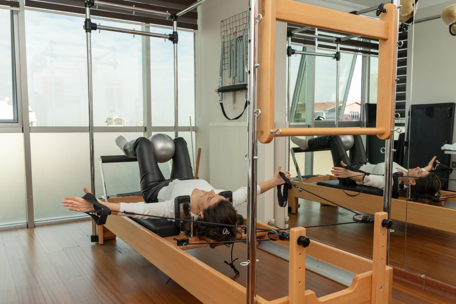 Klinik Pilates Seansı - Fizyopathy Plus